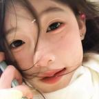 欣颜头像